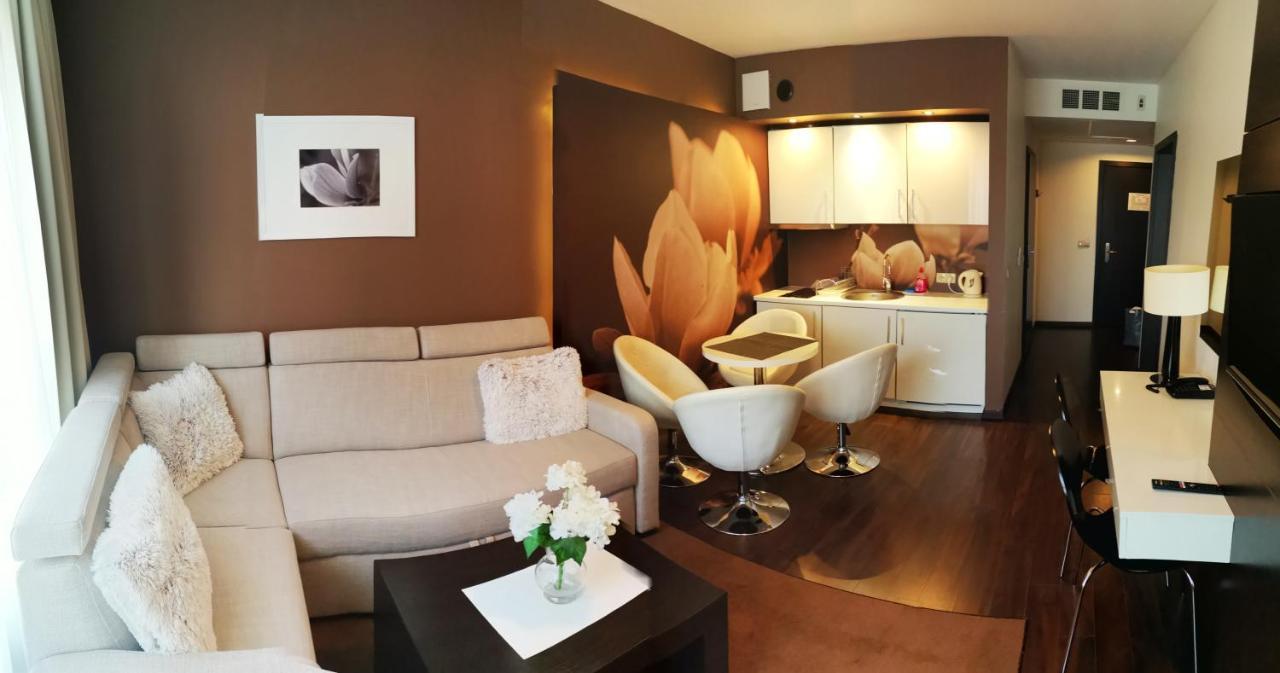 Apartament Prywatny Salon Z Aneksem Kuchennym I Sypialnia W Hotelu Diva Kołobrzeg Kültér fotó