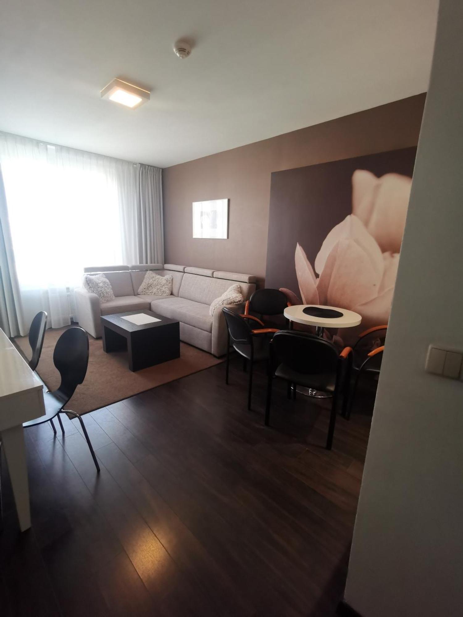 Apartament Prywatny Salon Z Aneksem Kuchennym I Sypialnia W Hotelu Diva Kołobrzeg Kültér fotó